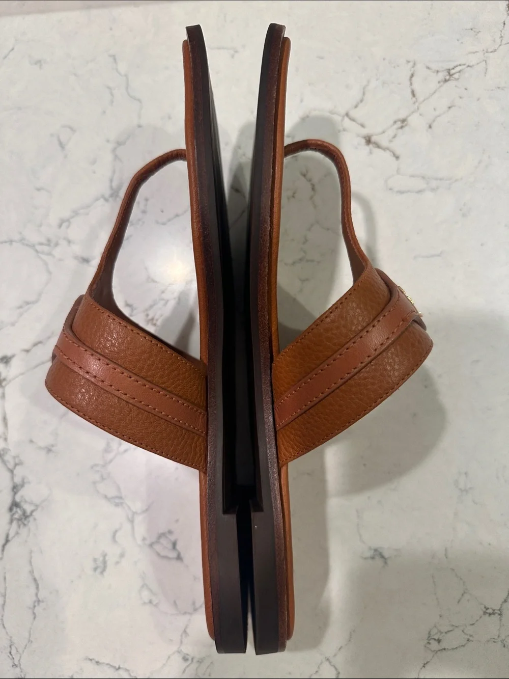 Tory Burch Carson Thong Welt Sandals Aged Camello Size 8